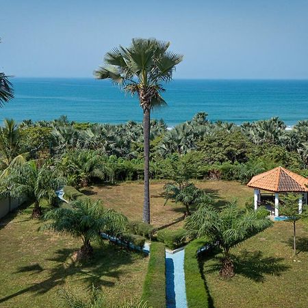 Ocean Villa Heights Brufut Екстериор снимка