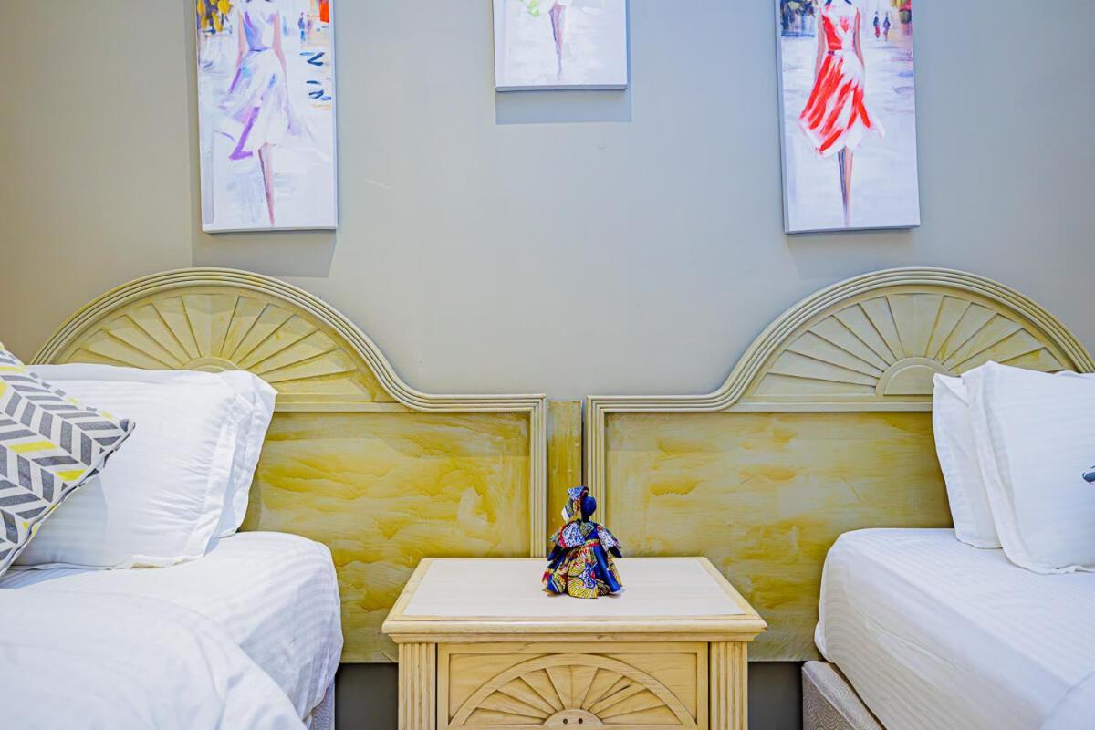 Ocean Villa Heights Brufut Екстериор снимка