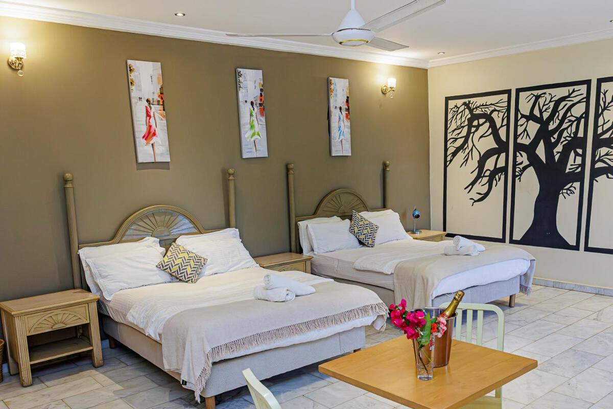 Ocean Villa Heights Brufut Екстериор снимка