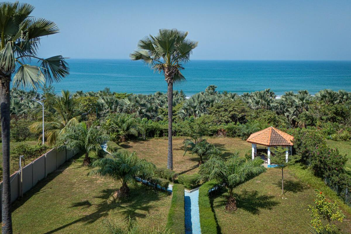 Ocean Villa Heights Brufut Екстериор снимка