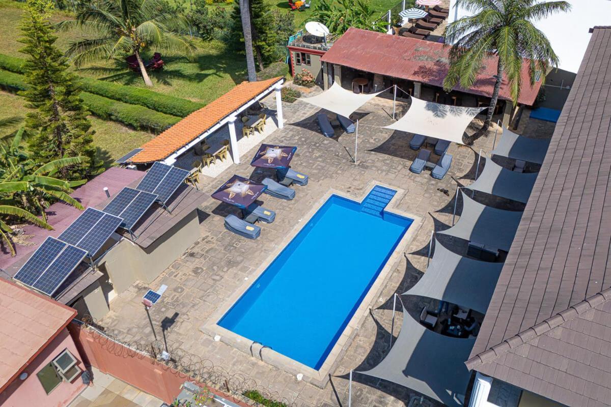 Ocean Villa Heights Brufut Екстериор снимка