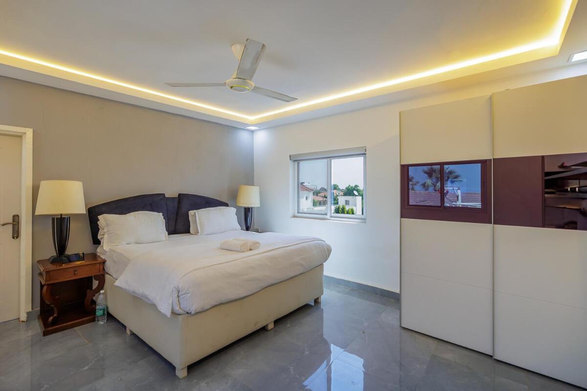 Ocean Villa Heights Brufut Екстериор снимка