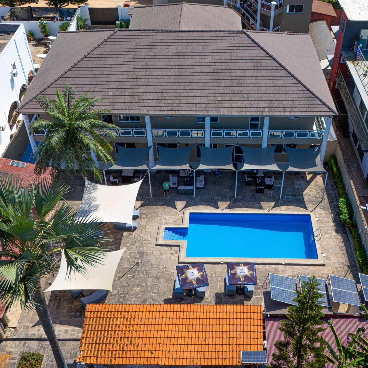 Ocean Villa Heights Brufut Екстериор снимка